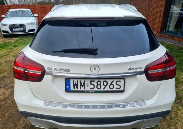 Mercedes-Benz GLA cena 98000 przebieg: 27500, rok produkcji 2020 z Warszawa małe 106